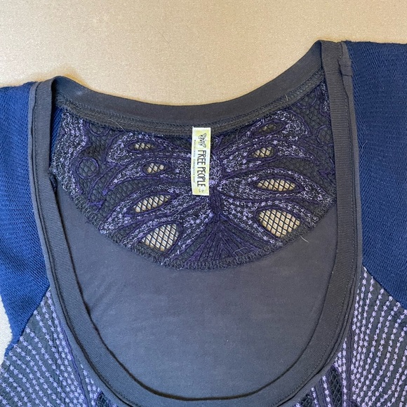 Free People Embroidered Butterfly Tank Size Small - Picture 4 of 9